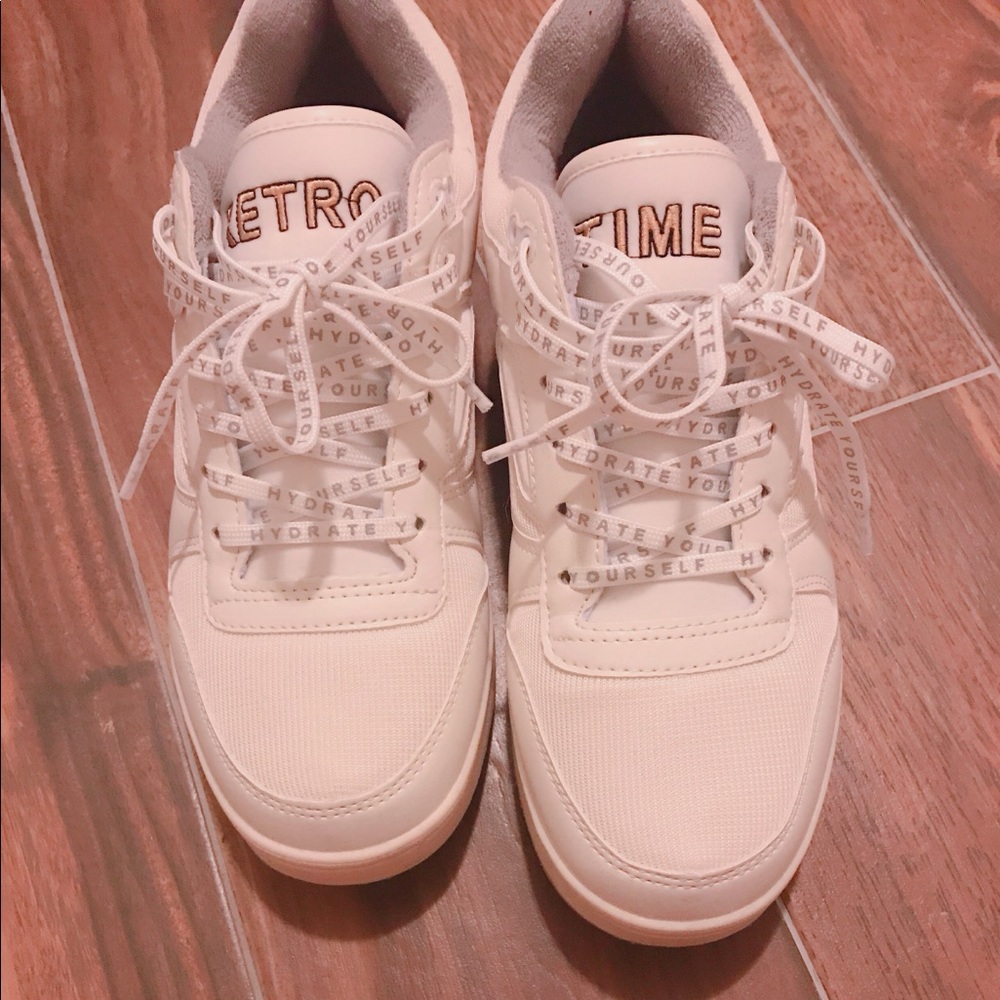 Zara shoes never worn
